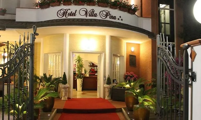 Hotel Villa Pina Milano Marittima 3*,  Italien