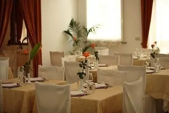 Hotel Villa Pina Milano Marittima 3*,
