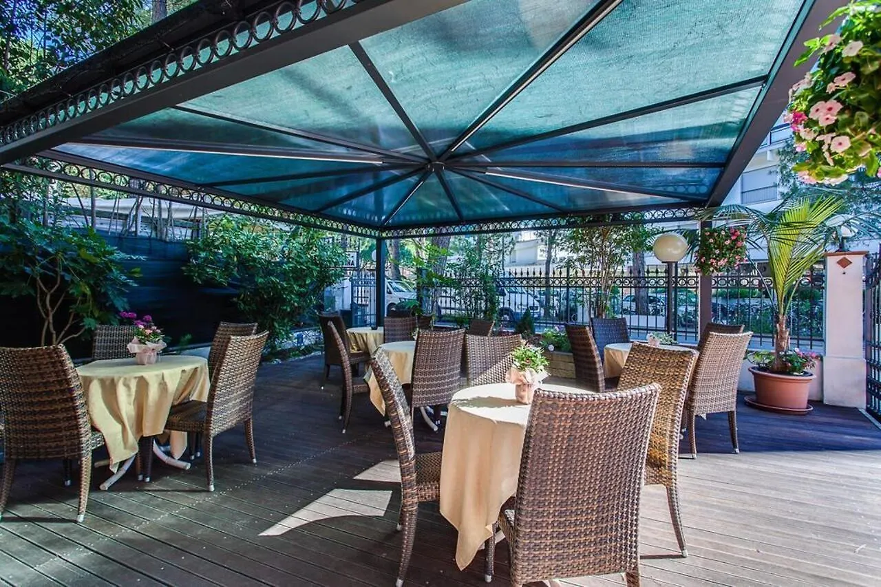 Hotel Villa Pina Milano Marittima Italy