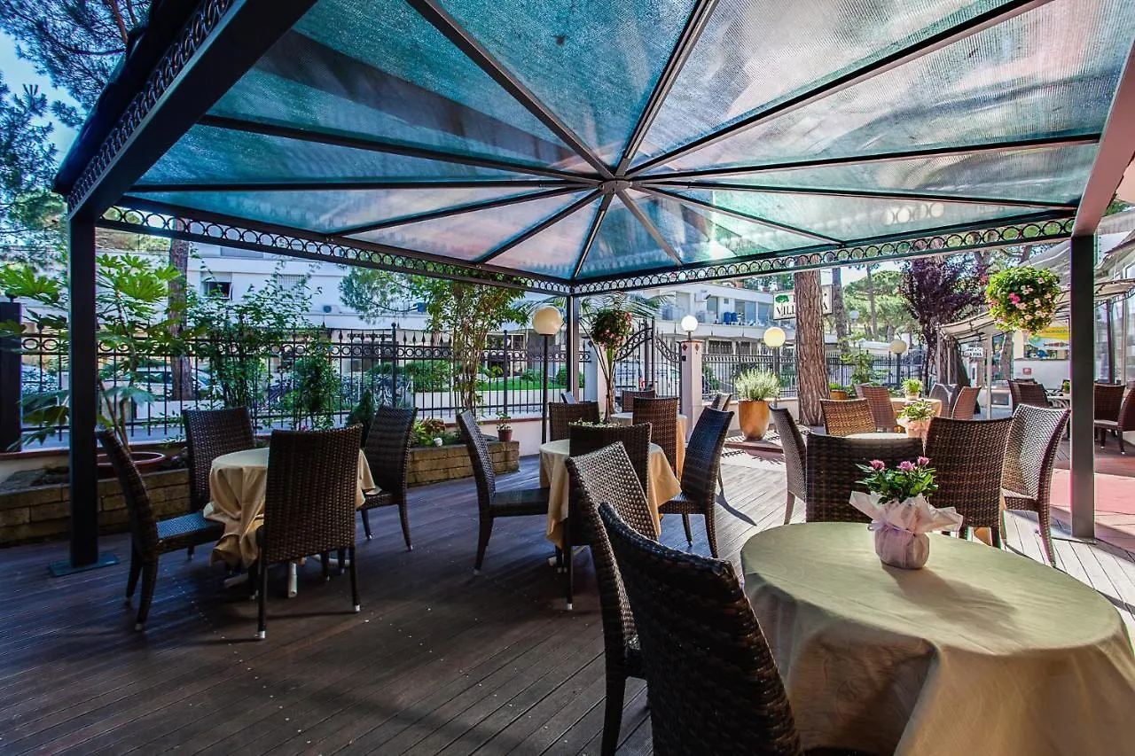 Hotel Villa Pina Milano Marittima 3*,  Italy